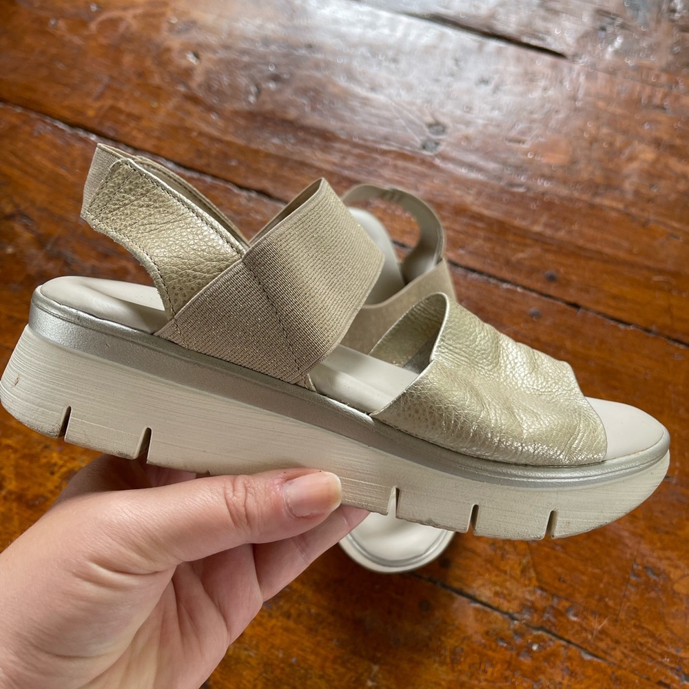 THE FLEXX Metallic Gold Leather Slingback Sandals